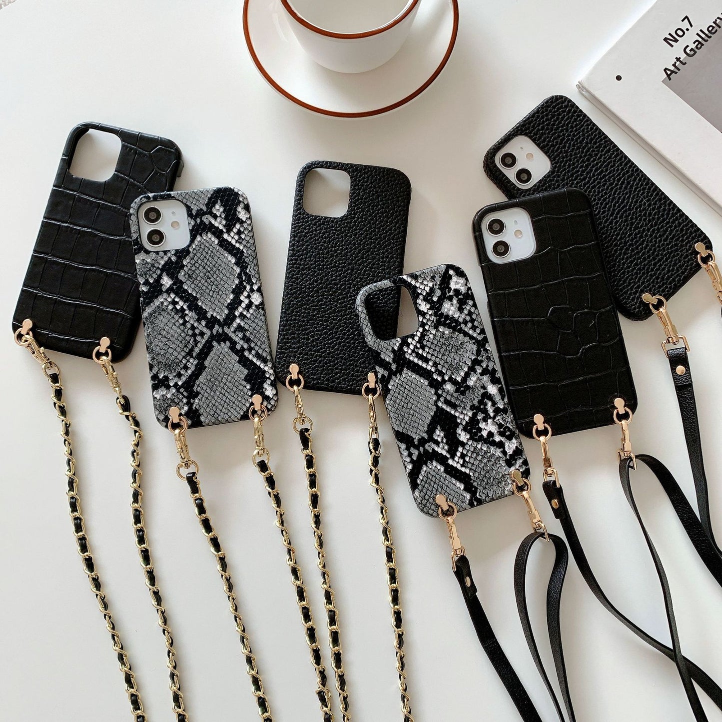 Mobile Phone Case with Metal Chain Lanyard